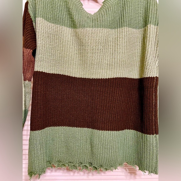 Women’s Simply Southern Green and Brown Striped Distressed Sweater Size Medium - Picture 7 of 12
